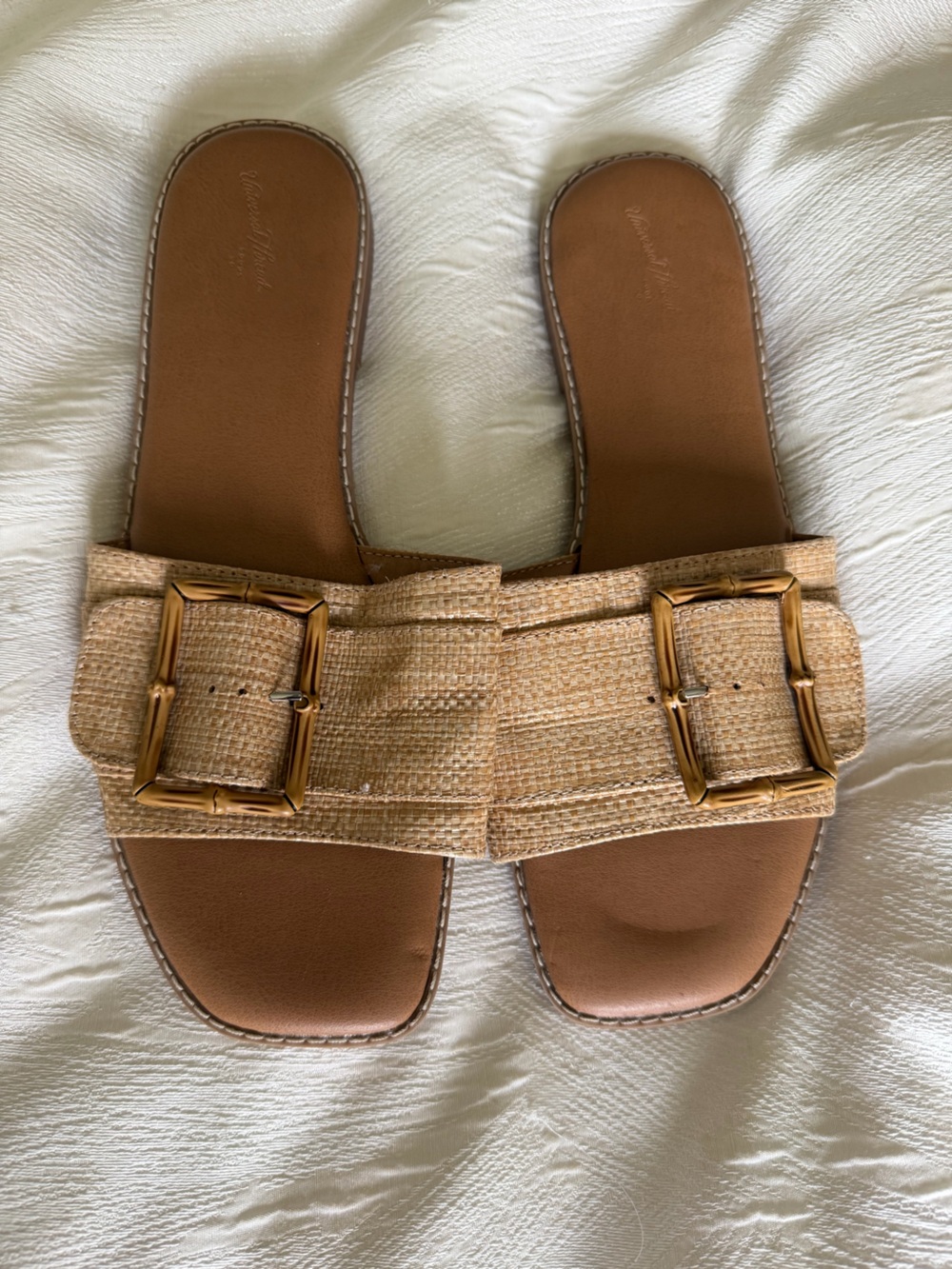 Universal Thread Tan Raffia Buckle Slide Sandals Size 9